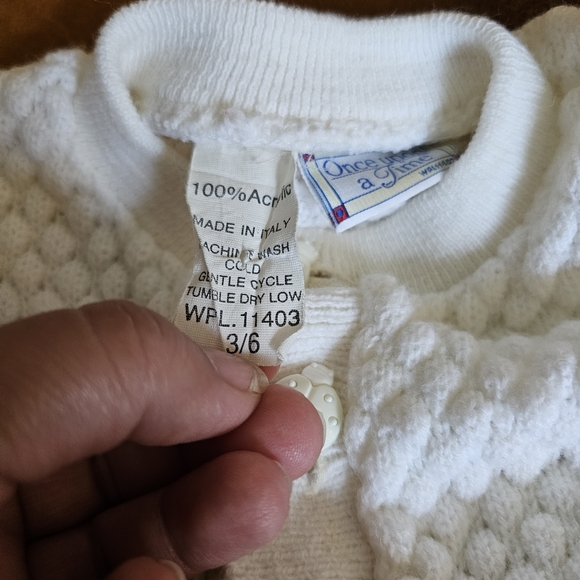 Vintage Quilted once upon a time ladybug button up - Picture 3 of 3